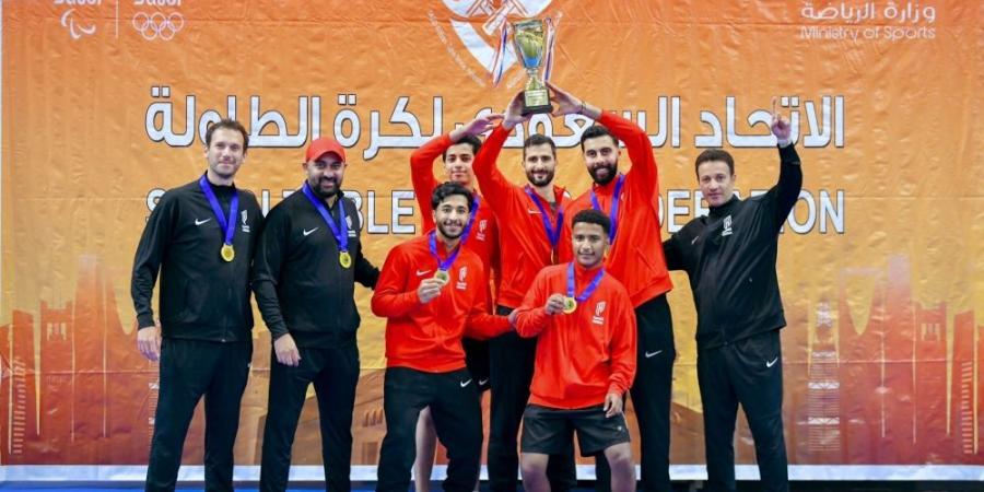 الاتحاد يتوج بكأس ممتاز التنس .. والقادسية بطل الأولى - AARC مصر